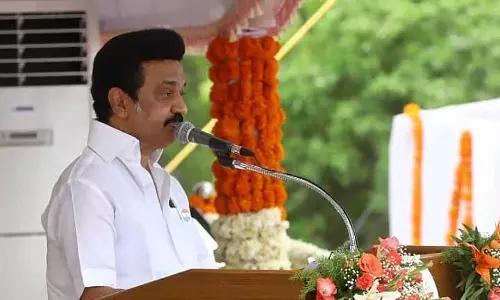 CM Stalin ने 44 इंटेलिजेंस और स्पेशल ऑपरेशंस कर्मियों के लिए गणतंत्र दिवस मेडल्स की घोषणा की CM Stalin ने 44 इंटेलिजेंस और स्पेशल ऑपरेशंस कर्मियों के लिए गणतंत्र दिवस मेडल्स की घोषणा की