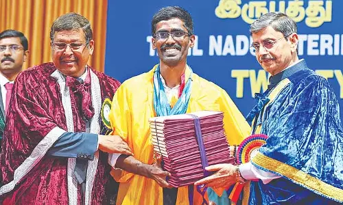 Dharmapuri चीनी मिल कर्मचारी के बेटे ने तनुवास में 23 पदक जीते