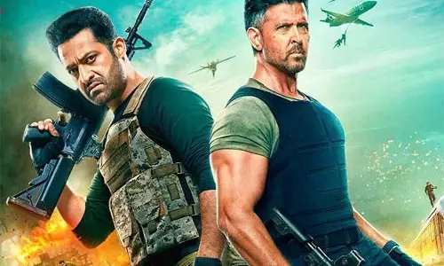 इस गणतंत्र दिवस पर Hrithik Roshan vs Jr NTR घर आ रहे इस गणतंत्र दिवस पर Hrithik Roshan vs Jr NTR घर आ रहे