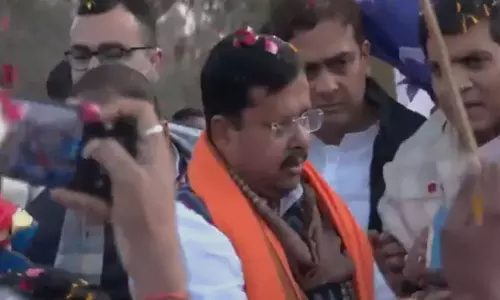 BJP अध्यक्ष बांके बिहारी मंदिर दर्शन के लिए मथुरा रवाना, नोएडा में जोरदार स्वागत