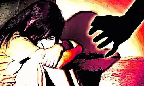 मुरैना में नाबालिग ने 5 साल की बच्ची का रेप किया, कुत्ते से डराकर धमकाया; POCSO के तहत FIR दर्ज मुरैना में नाबालिग ने 5 साल की बच्ची का रेप किया, कुत्ते से डराकर धमकाया; POCSO के तहत FIR दर्ज