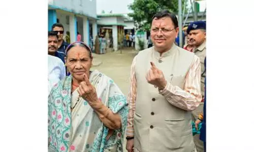 राष्ट्रीय मतदाता दिवस: CM धामी ने जिम्मेदारी से मतदान करने का संदेश दिया राष्ट्रीय मतदाता दिवस: CM धामी ने जिम्मेदारी से मतदान करने का संदेश दिया