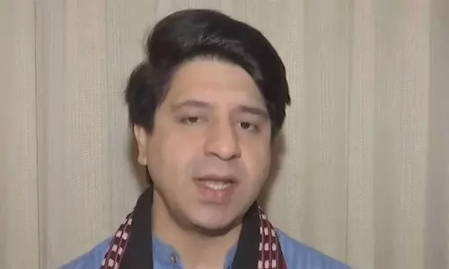 BJP के शहजाद पूनावाला ने पूर्व कांग्रेस नेता की टिप्पणी पर प्रतिक्रिया दी