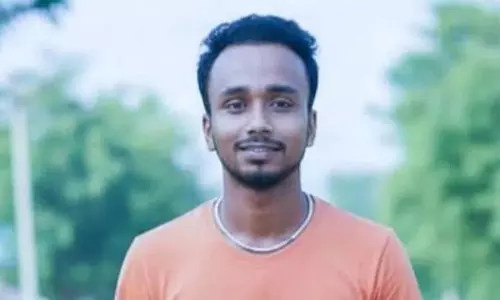 Bangladesh में हिंदू व्यक्ति को जिंदा जलाया गया; परिवार ने इसे सोची-समझी हत्या बताया Bangladesh में हिंदू व्यक्ति को जिंदा जलाया गया; परिवार ने इसे सोची-समझी हत्या बताया