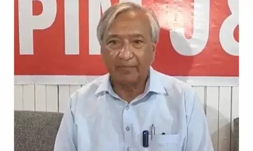 JAMMU: तेज हवाओं से हुए नुकसान का तुरंत आकलन करने के लिए तारिगामी ने मांग की JAMMU: तेज हवाओं से हुए नुकसान का तुरंत आकलन करने के लिए तारिगामी ने मांग की