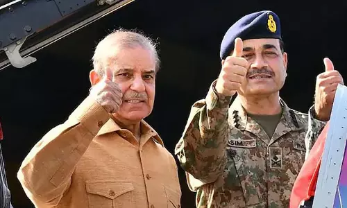 Khyber Pakhtunkhwa के सीएम ने गाजा शांति समझौते पर साइन करने के लिए पाकिस्तान सरकार पर हमला किया