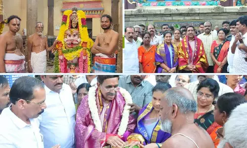 Nellore: सूर्य प्रभा वाहन सेवा के साथ उत्सव का आगाज Nellore: सूर्य प्रभा वाहन सेवा के साथ उत्सव का आगाज