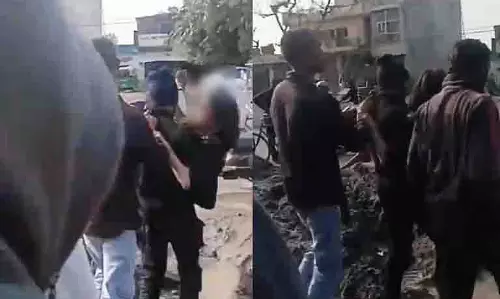 UP: प्रताड़ना से बचने के लिए कपल ने दूसरी मंजिल से कूदा UP: प्रताड़ना से बचने के लिए कपल ने दूसरी मंजिल से कूदा