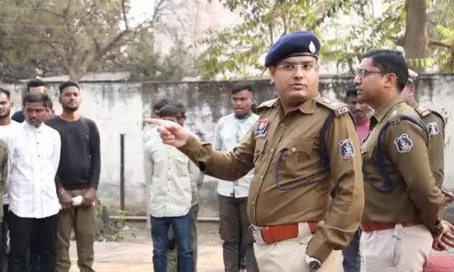 रायपुर नॉर्थ जोन में हिस्ट्रीशीटर और बदमाशों की परेड, दी गई सख्त चेतावनी