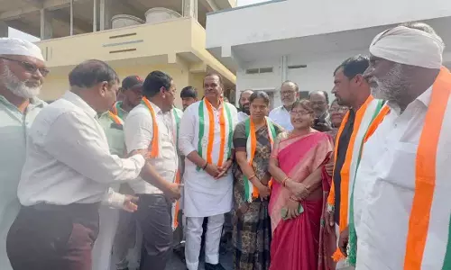 Nalgonda निगम चुनाव: कांग्रेस उम्मीदवारों की पहली सूची जारी Nalgonda निगम चुनाव: कांग्रेस उम्मीदवारों की पहली सूची जारी