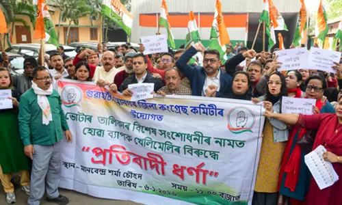 विपक्ष ने Assam में असंवैधानिक वोटर लिस्ट रिवीजन पर सवाल उठाया
