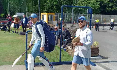 Joe Root ने इंग्लैंड के मुख्य कोच ब्रेंडन मैकुलम की प्रशंसा की Joe Root ने इंग्लैंड के मुख्य कोच ब्रेंडन मैकुलम की प्रशंसा की