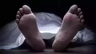 नीट छात्रा की मौत मामले में 2 पुलिस अधिकारी सस्पेंड, रेप की भी आशंका नीट छात्रा की मौत मामले में 2 पुलिस अधिकारी सस्पेंड, रेप की भी आशंका
