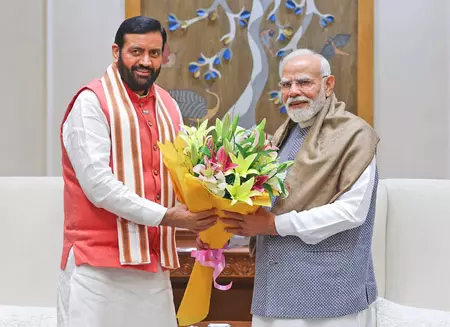 प्रधानमंत्री मोदी समेत कई नेताओं ने हरियाणा के सीएम नायब सिंह सैनी को जन्मदिन की शुभकामनाएं दीं प्रधानमंत्री मोदी समेत कई नेताओं ने हरियाणा के सीएम नायब सिंह सैनी को जन्मदिन की शुभकामनाएं दीं
