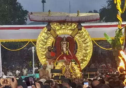 Andhra: तिरुमाला भव्य रथ सप्तमी उत्सव का गवाह बना Andhra: तिरुमाला भव्य रथ सप्तमी उत्सव का गवाह बना
