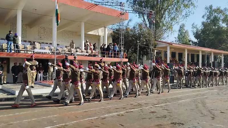 Nawanshahr में 77वें गणतंत्र दिवस के लिए फुल ड्रेस रिहर्सल किया गया Nawanshahr में 77वें गणतंत्र दिवस के लिए फुल ड्रेस रिहर्सल किया गया