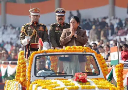 दिल्ली के CM के पहले गणतंत्र दिवस भाषण में आर्थिक मुद्दों पर ज़ोर रहा दिल्ली के CM के पहले गणतंत्र दिवस भाषण में आर्थिक मुद्दों पर ज़ोर रहा