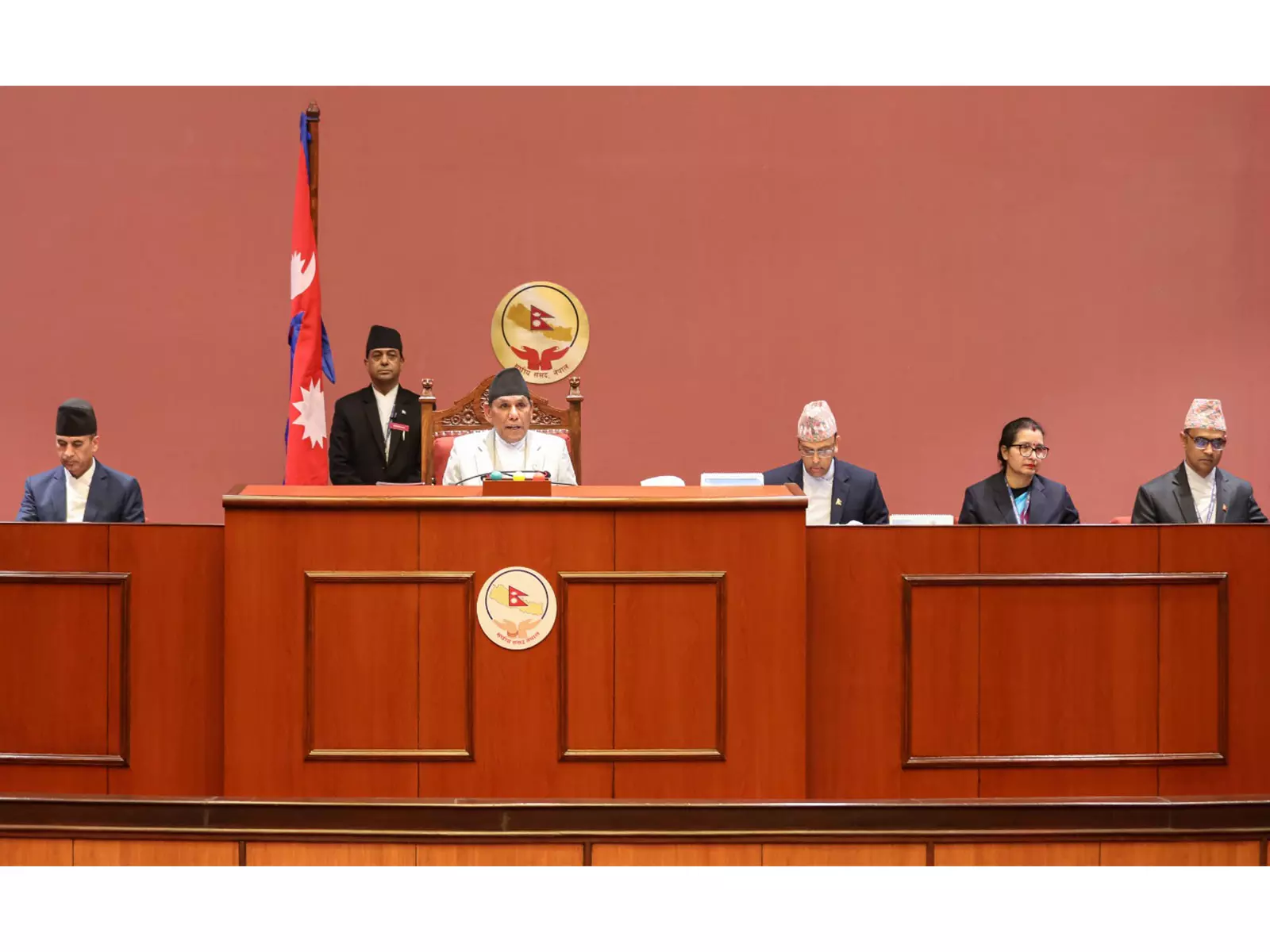 Nepal: राष्ट्रीय सभा के 17 नए सदस्यों के चुनाव के लिए मतदान शुरू होने जा रहा Nepal: राष्ट्रीय सभा के 17 नए सदस्यों के चुनाव के लिए मतदान शुरू होने जा रहा