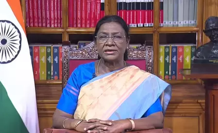 राष्ट्रपति का देश के नाम संबोधन, ‘हमारे संविधान ने न्याय और बंधुत्व को परिभाषित किया’ राष्ट्रपति का देश के नाम संबोधन, ‘हमारे संविधान ने न्याय और बंधुत्व को परिभाषित किया’