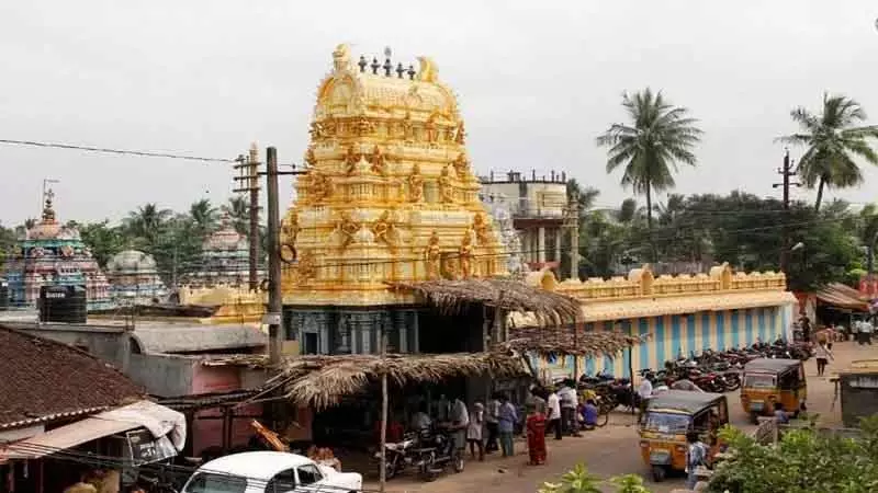 Konaseema जिले में अनोखी प्रथा: भगवान विनायक की कलम Konaseema जिले में अनोखी प्रथा: भगवान विनायक की कलम