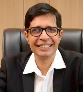 पूर्व यूजीसी चेयरमैन जगदेश कुमार और आईआईटी मद्रास के निदेशक कामकोटि को पद्मश्री पूर्व यूजीसी चेयरमैन जगदेश कुमार और आईआईटी मद्रास के निदेशक कामकोटि को पद्मश्री