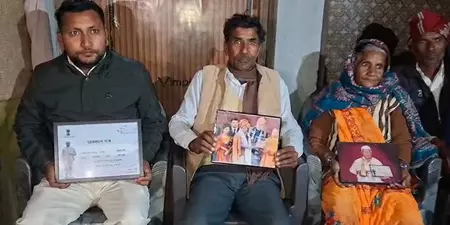 उज्जैन के आर्कियोलॉजिस्ट और मुरादाबाद के किसान को पद्मश्री सम्मान, परिवार में खुशी का माहौल उज्जैन के आर्कियोलॉजिस्ट और मुरादाबाद के किसान को पद्मश्री सम्मान, परिवार में खुशी का माहौल