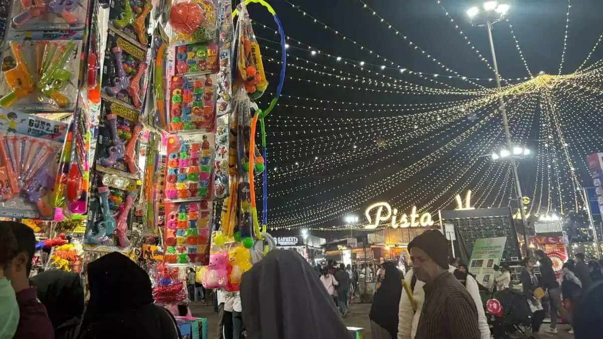 Nampally में आग लगने की घटना के बाद नुमाइश रविवार को भी जारी रहेगी