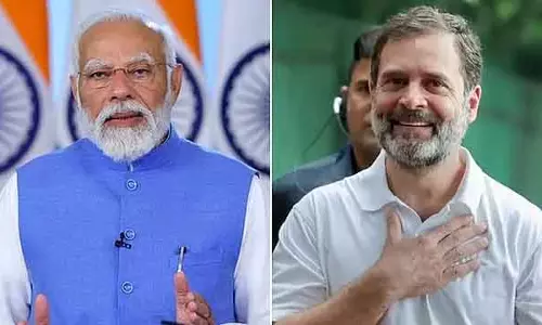 Republic Day : मोदी और राहुल ने एक-दूसरे को बधाई दी Republic Day : मोदी और राहुल ने एक-दूसरे को बधाई दी