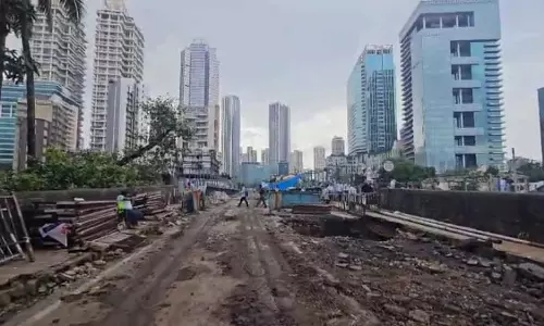 Mumbai : BMC ने सायन ROB, वर्ली BDD चॉल प्रोजेक्ट्स पर काम रोकने का आदेश दिया