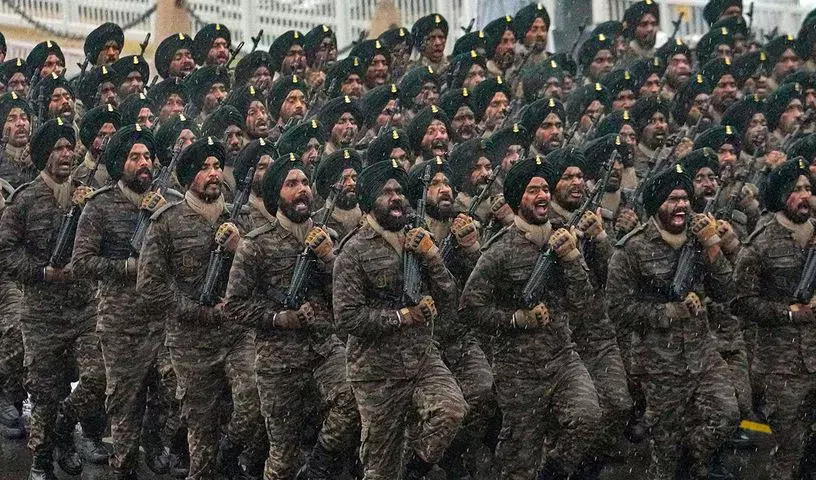 कर्तव्य पथ पर 77वें गणतंत्र दिवस समारोह में भारत की सैन्य ताकत का पूरा प्रदर्शन