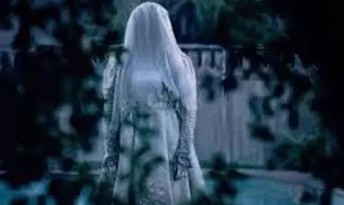 Ghar Mein Bhoot Pret Hone Ke Sanket: अगर घर में मिल रहे हैं ये संकेत, तो समझ लें कि है भूत-प्रेत का साया Ghar Mein Bhoot Pret Hone Ke Sanket: अगर घर में मिल रहे हैं ये संकेत, तो समझ लें कि है भूत-प्रेत का साया