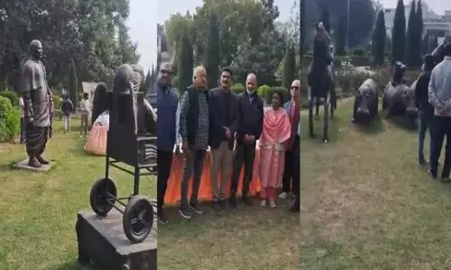 Lucknow: शीला क्रिएशन के कार्यक्रम में बढ़ा औपचारिक महत्व Lucknow: शीला क्रिएशन के कार्यक्रम में बढ़ा औपचारिक महत्व