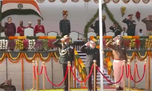 Ranchi: मोरहाबादी मैदान में धूमधाम से मना 77 वां गणतंत्र दिवस, राज्यपाल ने किया झंडोत्तोलन Ranchi: मोरहाबादी मैदान में धूमधाम से मना 77 वां गणतंत्र दिवस, राज्यपाल ने किया झंडोत्तोलन