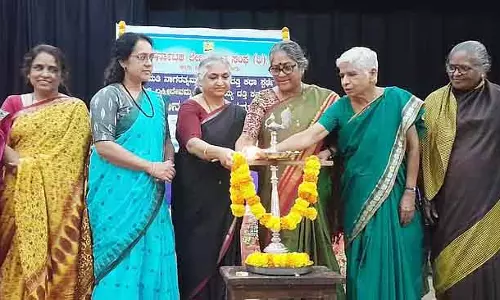 जिले में महिला लेखिकाओं का राज्य स्तरीय सम्मेलन: Chairperson R. Sunandamma जिले में महिला लेखिकाओं का राज्य स्तरीय सम्मेलन: Chairperson R. Sunandamma