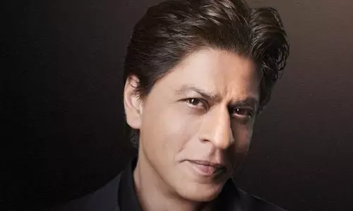 Shah Rukh Khan ने दी गणतंत्र दिवस की शुभकामनाएं Shah Rukh Khan ने दी गणतंत्र दिवस की शुभकामनाएं