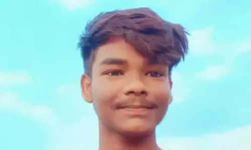 छात्र ने प्राचार्य के नाम लिखा सुसाइड नोट, फंदे पर झूला