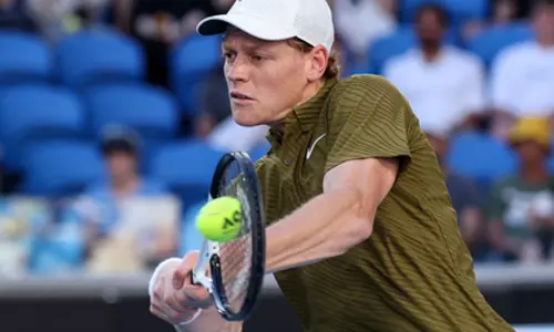 Jannik सिनर लगातार तीसरे ऑस्ट्रेलियन ओपन क्वार्टर फाइनल में पहुंचे
