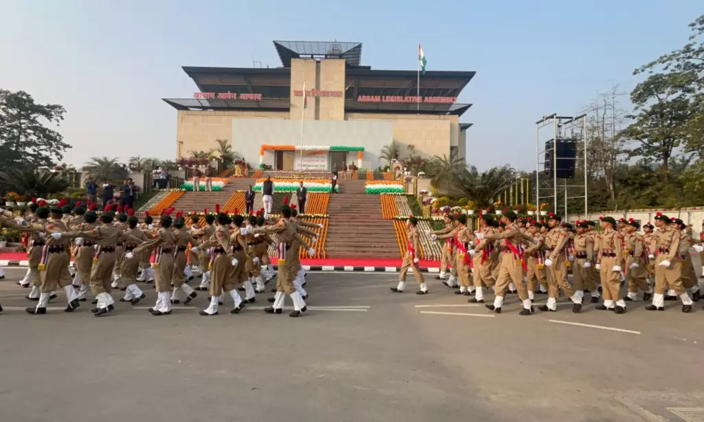 Assam: MES NCC कैडेट्स ने विधान सभा गणतंत्र दिवस परेड में शानदार प्रदर्शन किया Assam: MES NCC कैडेट्स ने विधान सभा गणतंत्र दिवस परेड में शानदार प्रदर्शन किया