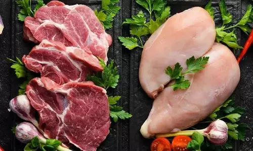 Mutton Vs Chicken: कौन हमें सबसे अच्छे तरीके से प्रोटीन देता है?