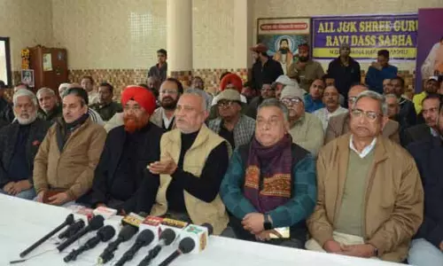 JAMMU: 1 फरवरी को गुरु रविदास जी का प्रकाश उत्सव, 28 जनवरी को शोभा यात्रा JAMMU: 1 फरवरी को गुरु रविदास जी का प्रकाश उत्सव, 28 जनवरी को शोभा यात्रा