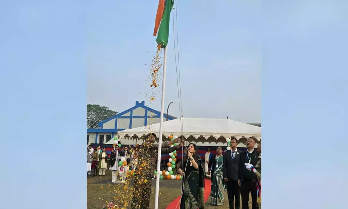 Assam: आर्मी पब्लिक स्कूल ने देशभक्ति के जोश के साथ गणतंत्र दिवस मनाया Assam: आर्मी पब्लिक स्कूल ने देशभक्ति के जोश के साथ गणतंत्र दिवस मनाया