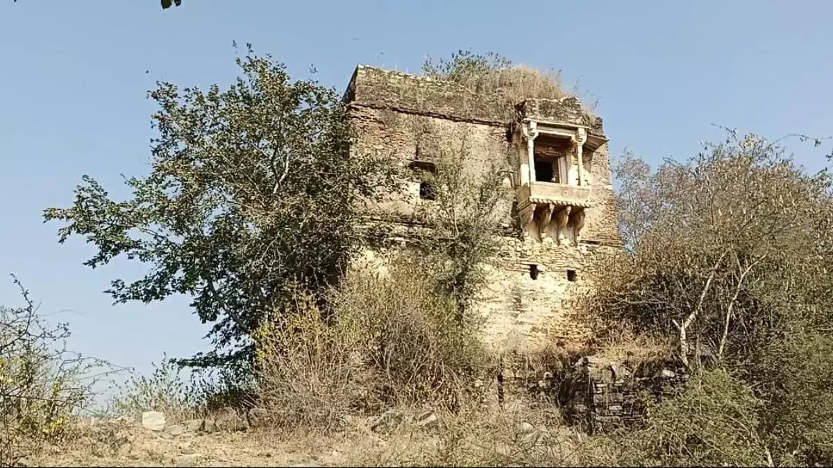 Jaipur: तात्या टोपे का छुपा हुआ ठिकाना रकमगढ़ किला Jaipur: तात्या टोपे का छुपा हुआ ठिकाना रकमगढ़ किला