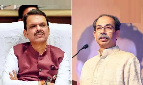 Big Twist! क्या मुंबई में मेयर पद के लिए उद्धव सेना-बीजेपी फिर से एक साथ आएंगे? Big Twist! क्या मुंबई में मेयर पद के लिए उद्धव सेना-बीजेपी फिर से एक साथ आएंगे?