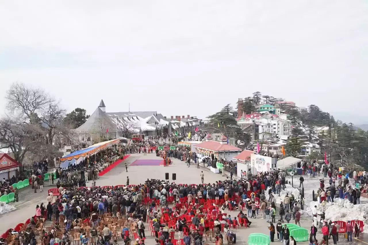 Shimla: गणतंत्र दिवस पर युवा और समाज को संदेश