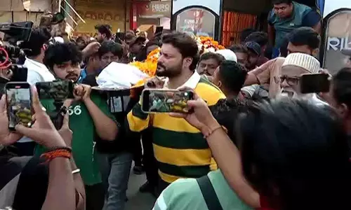 अभिजीत मजूमदार के निधन पर Ollywood ने दी श्रद्धांजलि