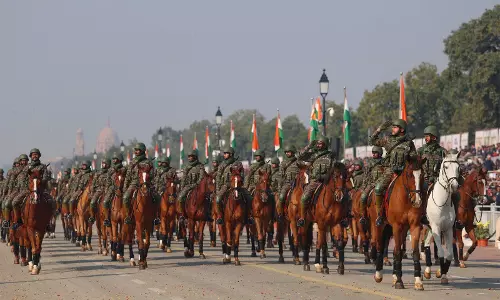 PM मोदी ने सुरक्षा बलों की प्रशंसा की, 77वें गणतंत्र दिवस समारोह की झलकियाँ साझा कीं PM मोदी ने सुरक्षा बलों की प्रशंसा की, 77वें गणतंत्र दिवस समारोह की झलकियाँ साझा कीं