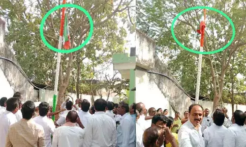 अनंतराम गांव में Republic Day पर राष्ट्रीय ध्वज उल्टा फहराया गया