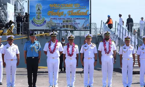 Indian Navy के प्रशिक्षण स्क्वाड्रन के जहाज थाईलैंड के फुकेत पोर्ट पहुंचे Indian Navy के प्रशिक्षण स्क्वाड्रन के जहाज थाईलैंड के फुकेत पोर्ट पहुंचे