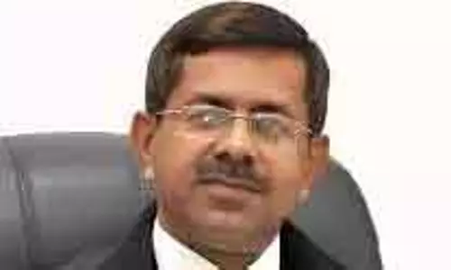Chief Justice  का संदेश: संविधान को अपनाना ज़रूरी