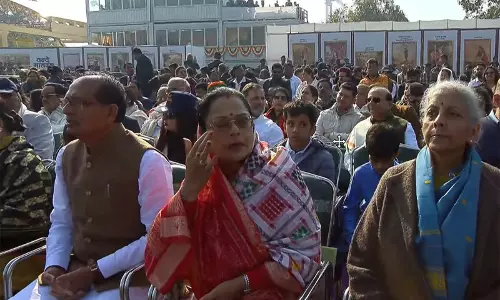 राहुल गांधी ने राष्ट्रपति स्वागत समारोह में हिस्सा लिया, PM मोदी से अभिवादन नहीं किया